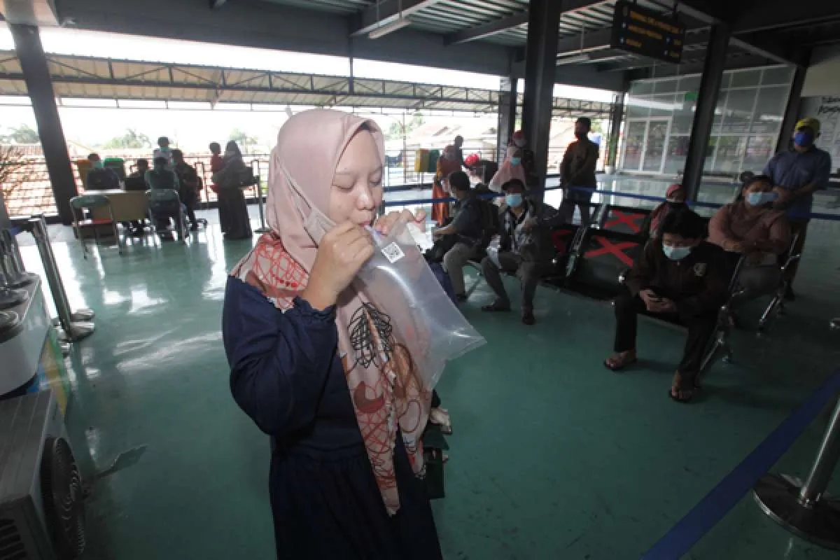 Perhimpunan Dokter Paru: Tes Covid-19 minimal pakai rapid antigen, bukan GeNose 