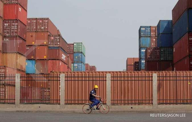 China's Trade Shrinks Sharply as Feeble Demand, Domestic Covid Woes Take Toll