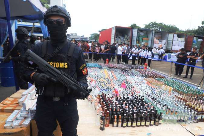 Pemerintah Menindak Penyelundupan Barang Senilai Rp 6,1 Triliun di Sepanjang 2024