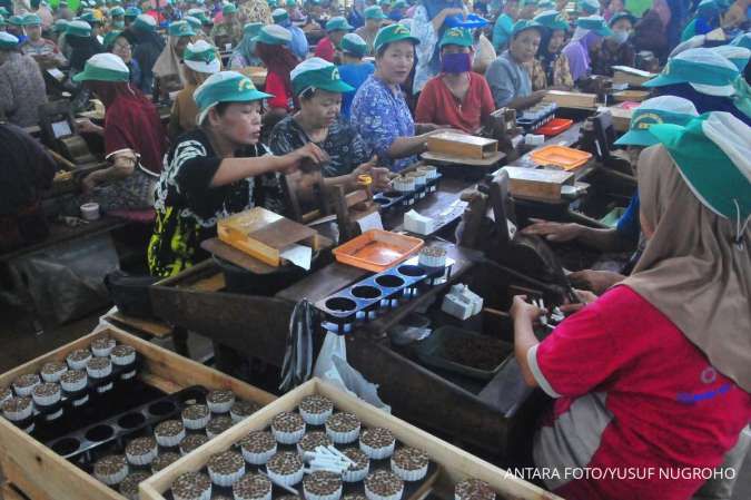 Harga Jual Eceran Rokok Tetap Naik Tahun Depan