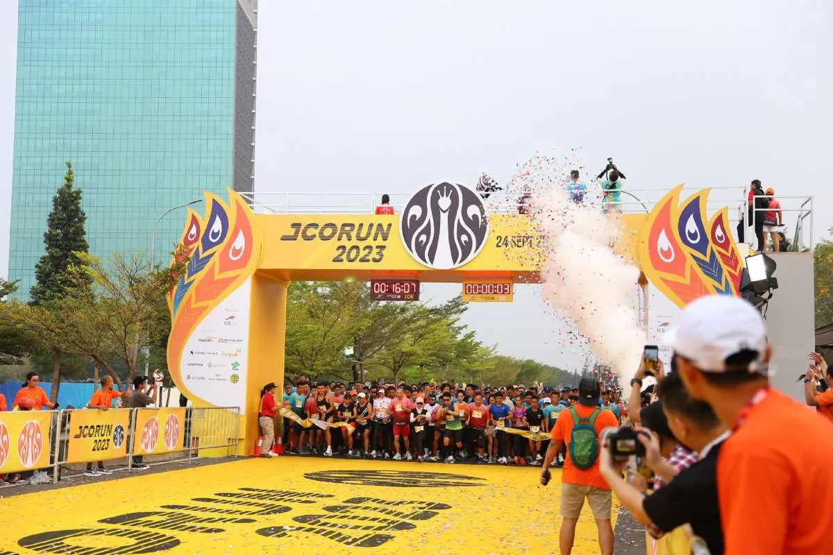 Rayakan 17 Tahun JCO Indonesia, JCO Run 2023 Diikuti 6.000 Pelari
