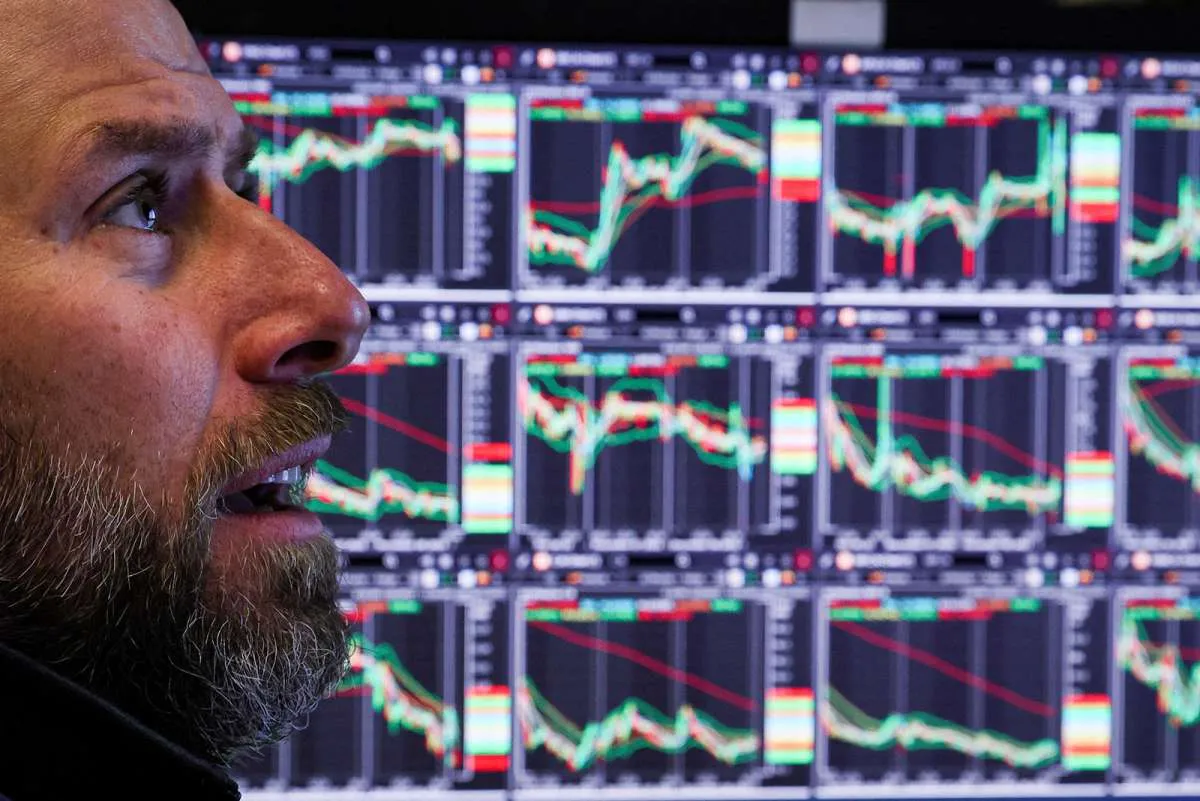 Wall Street Ditutup Naik pada Reli Akhir Tahun, Nasdaq Melompat 2%