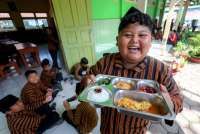 Airlangga Pastikan Model Bisnis SPPG Aman, Anggaran Dijamin APBN