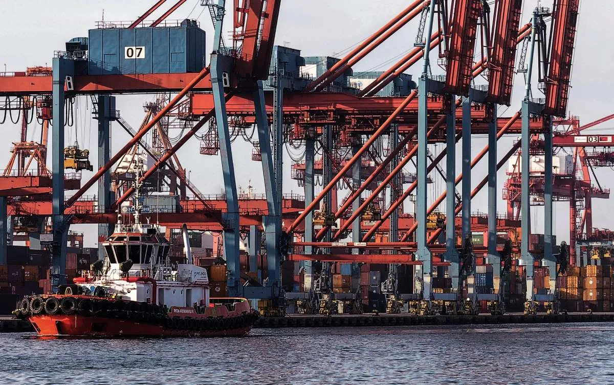 Surplus Neraca Dagang di November 2023 Diperkirakan Menyusut, Ini Alasannya