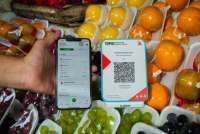 Belanja di Jepang Kini Bisa Pakai QRIS Gopay