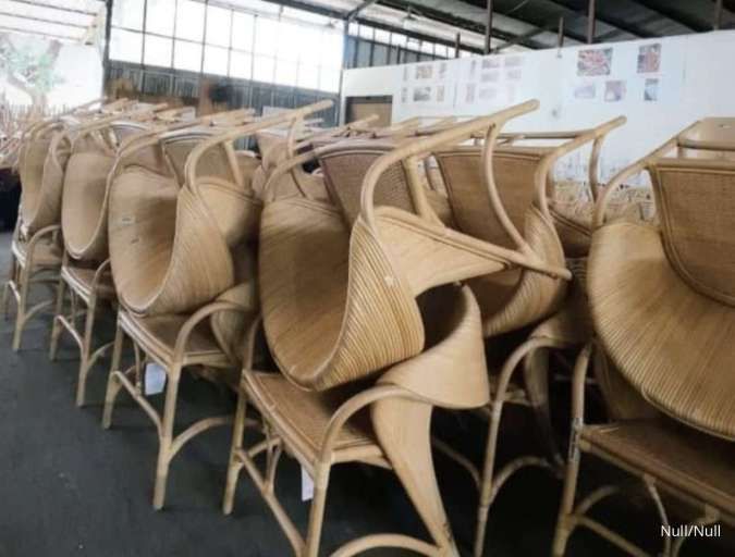 Produk Mebel Mahasiswa President University Diekspor ke 4 Negara