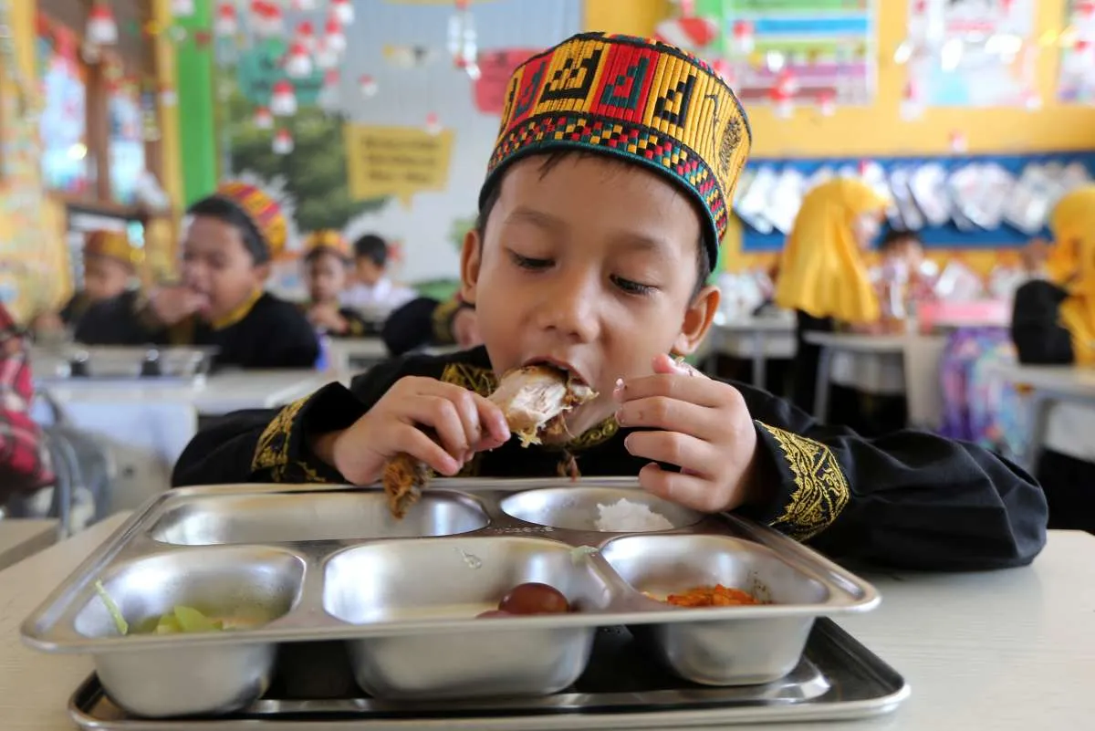 Program MBG: Janji Makan Bergizi, Keracunan Reality