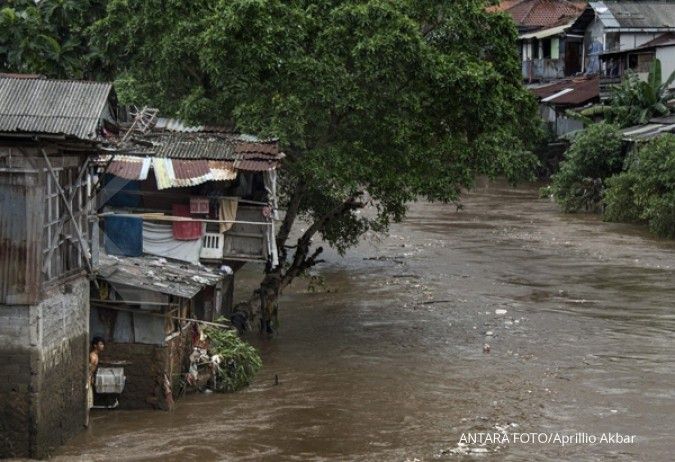 Sungai Ciliwung meluap, ratusan rumah di Pancoran tergenang banjir