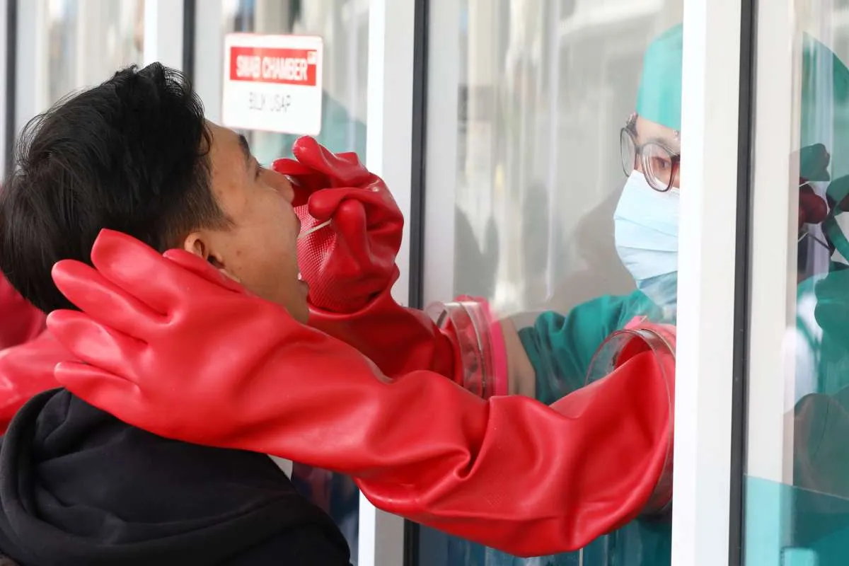9 Hal yang harus dilakukan saat anggota keluarga terpapar virus corona