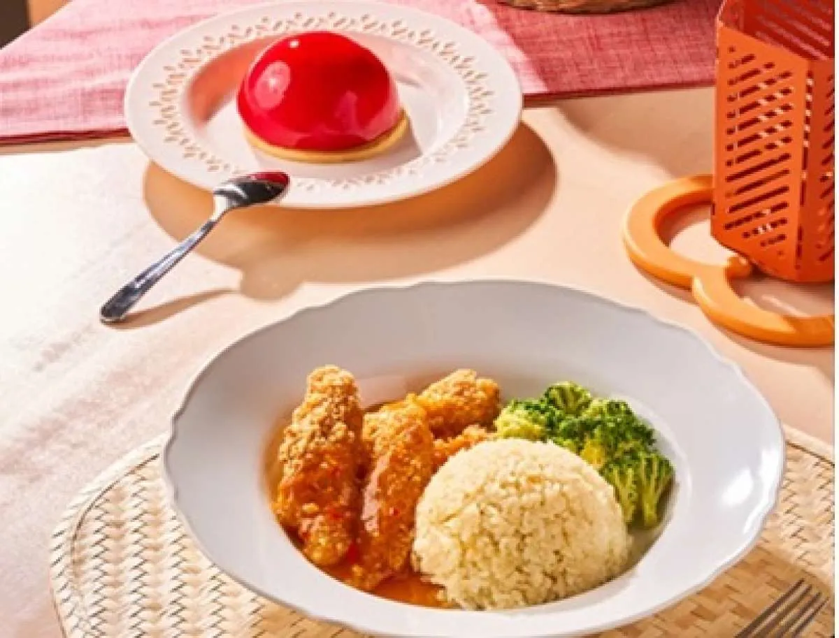 Sweet & Sour Fish dan Nasi Hainan Dibanderol Harga Rp49.900