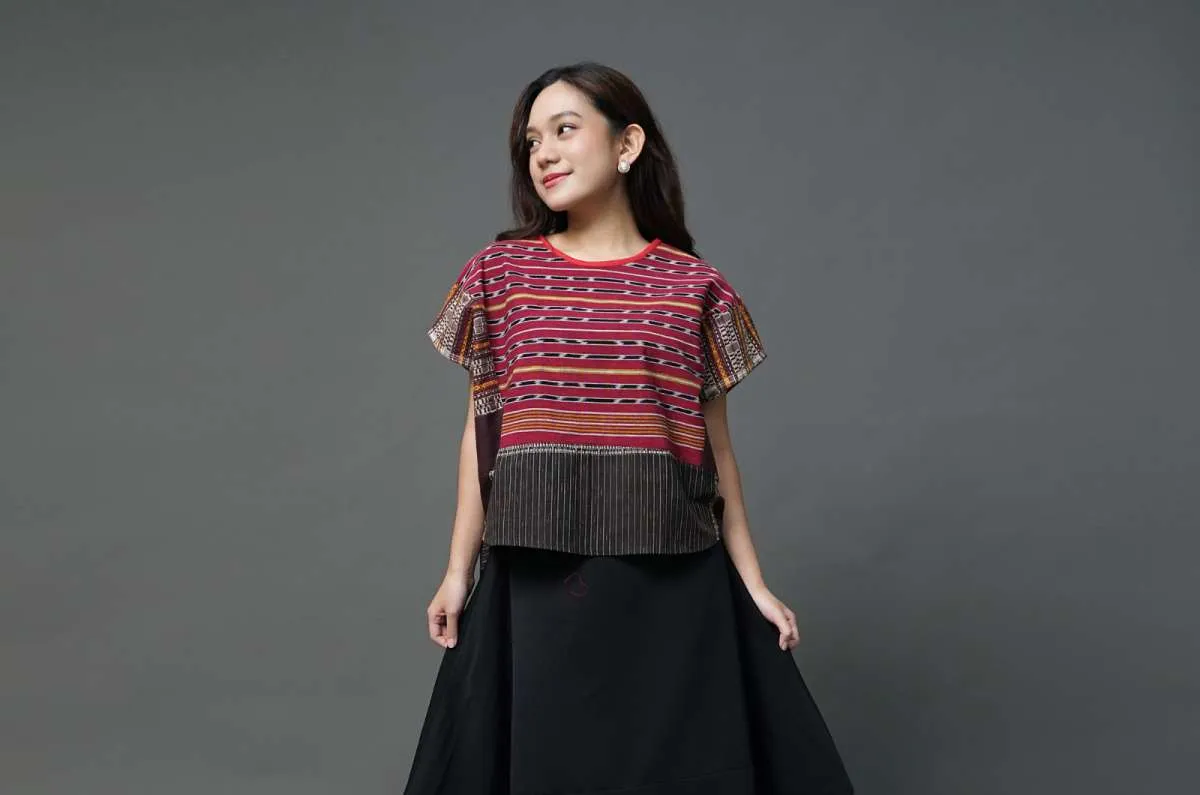 Merancang Desain Kain Tradisional Menjadi Cuan