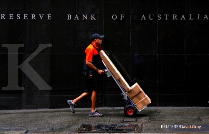 Australia's Central Bank Opens Door to 2022 Rate Rise, Argues for Patience