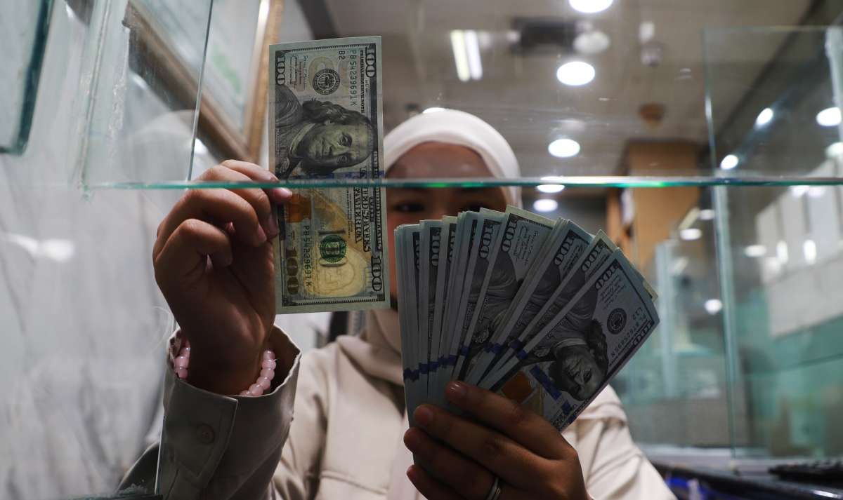 BI Agresif dan Posisi RI di MSCI Bertahan, tapi Rupiah Sulit Menjauh dari Rp 18.000