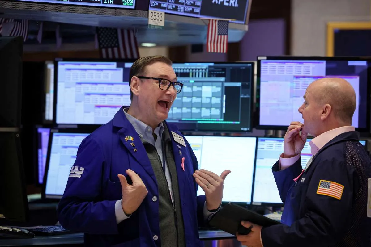 Wall St Dibuka Turun Rabu (21/2), Jelang Laporan Nvidia dan Risalah Rapat The Fed