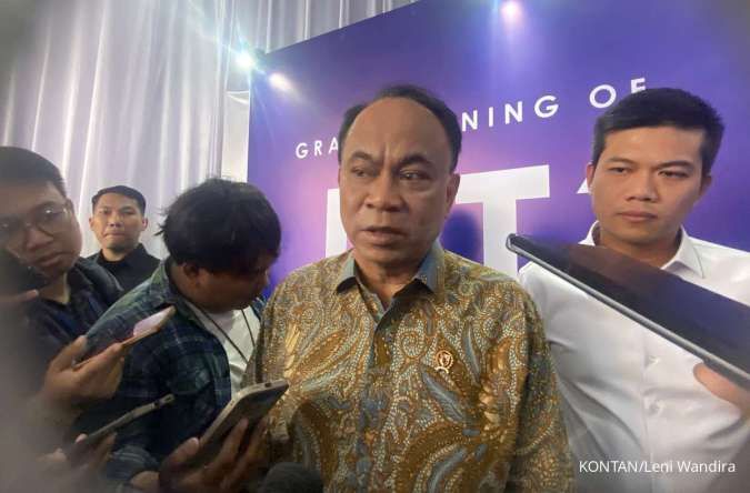 Menkominfo Budi Arie Bertemu Prabowo Bahas Pengelolaan Sumber Ekonomi Masyarakat