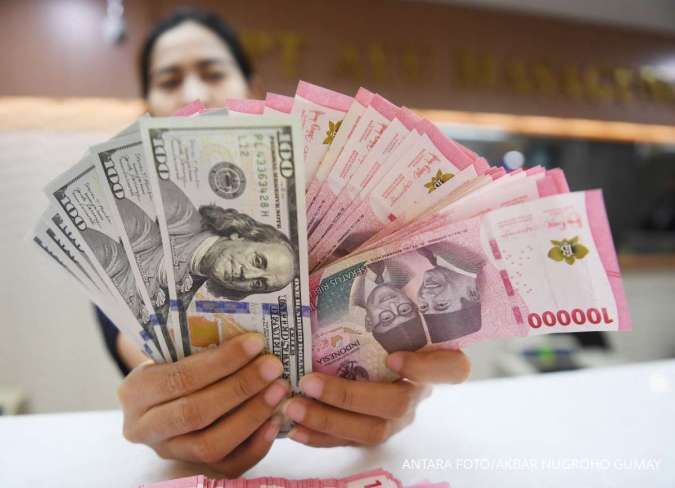 Rupiah Jisdor Melemah 0,54% ke Rp 16.374 Per Dolar AS Pada Jumat (14/6)