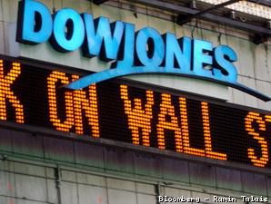 Saham Menanjak, Wall Street Tersenyum Gembira