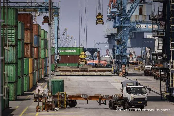 Indonesia Reports $2.52 Billion Trade Surplus in December, Above Forecast
