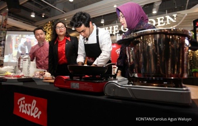 Belajar memasak gulung Semar Mendem, gerbang menarik wisatawan Jerman ke Indonesia