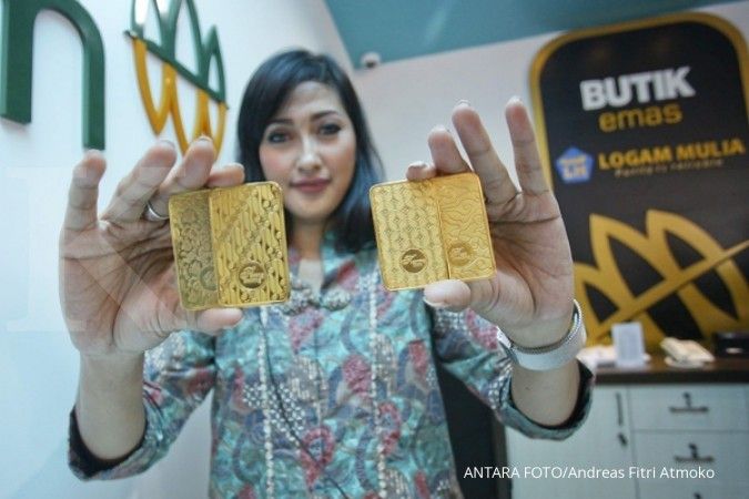 Harga acuan emas Antam hari ini naik Rp 9.000
