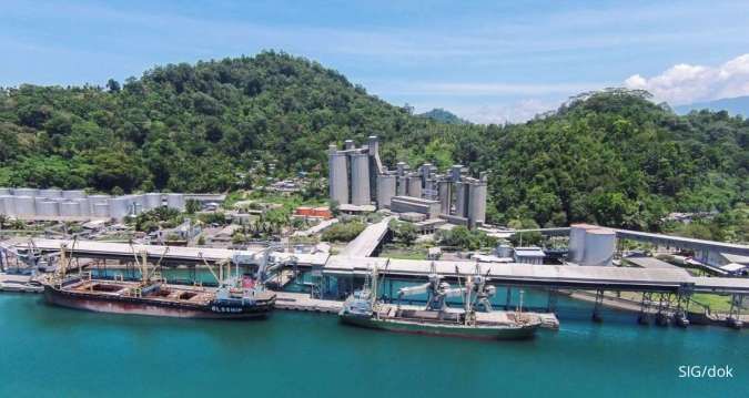 Semen Indonesia (SMGR) Ekspor Perdana 11.275 MT Semen ke Reunion Island, Prancis