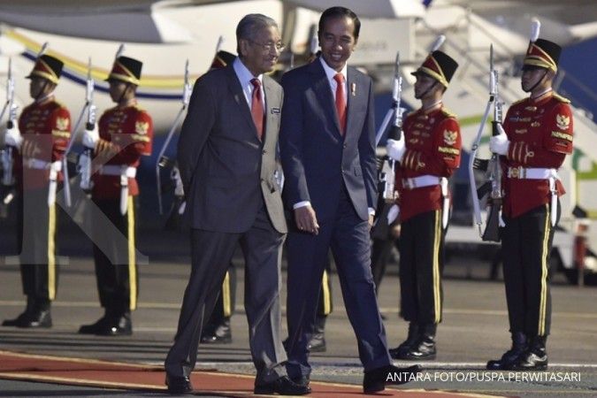 Kedatangan Mahathir di Istana Bogor disambut dengan upacara kenegaraan