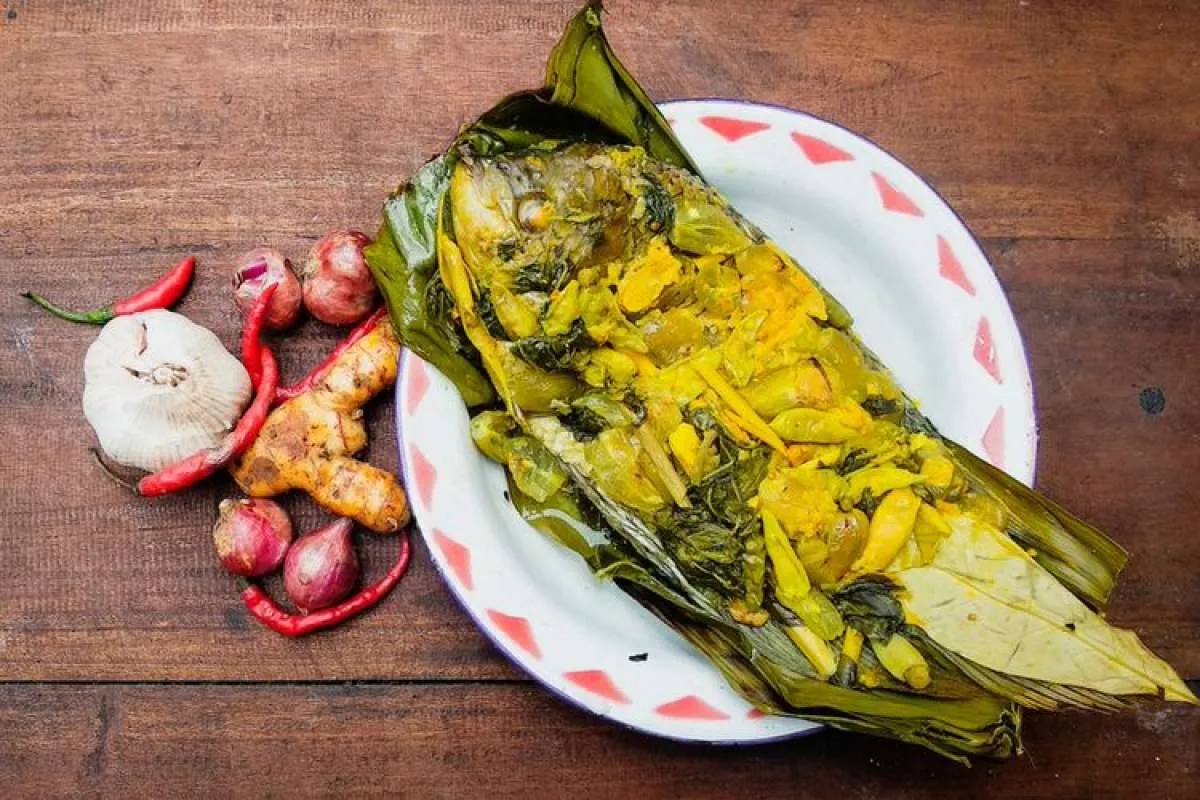 Resep Pepes Ikan Mas Duri Lunak untuk Menu Piknik Bareng Keluarga