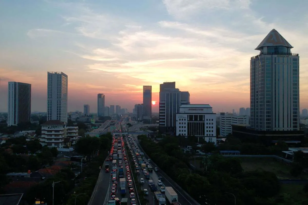 Ekonom Yakin Kegiatan Dunia Usaha Akan Membaik pada 2023, Ini Alasannya