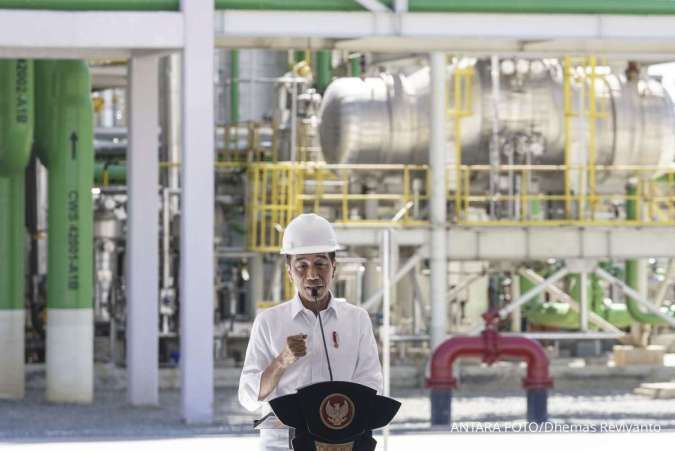 Jokowi Harap Impor Amonium Nitrat Dapat Terus Ditekan