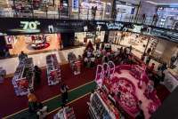 Konsumsi Terangkat, Tapi Ada Sinyal Tahan Belanja