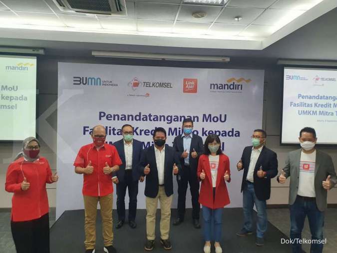 Telkomsel dan Bank Mandiri Berkongsi di Segmen Kredit Mikro