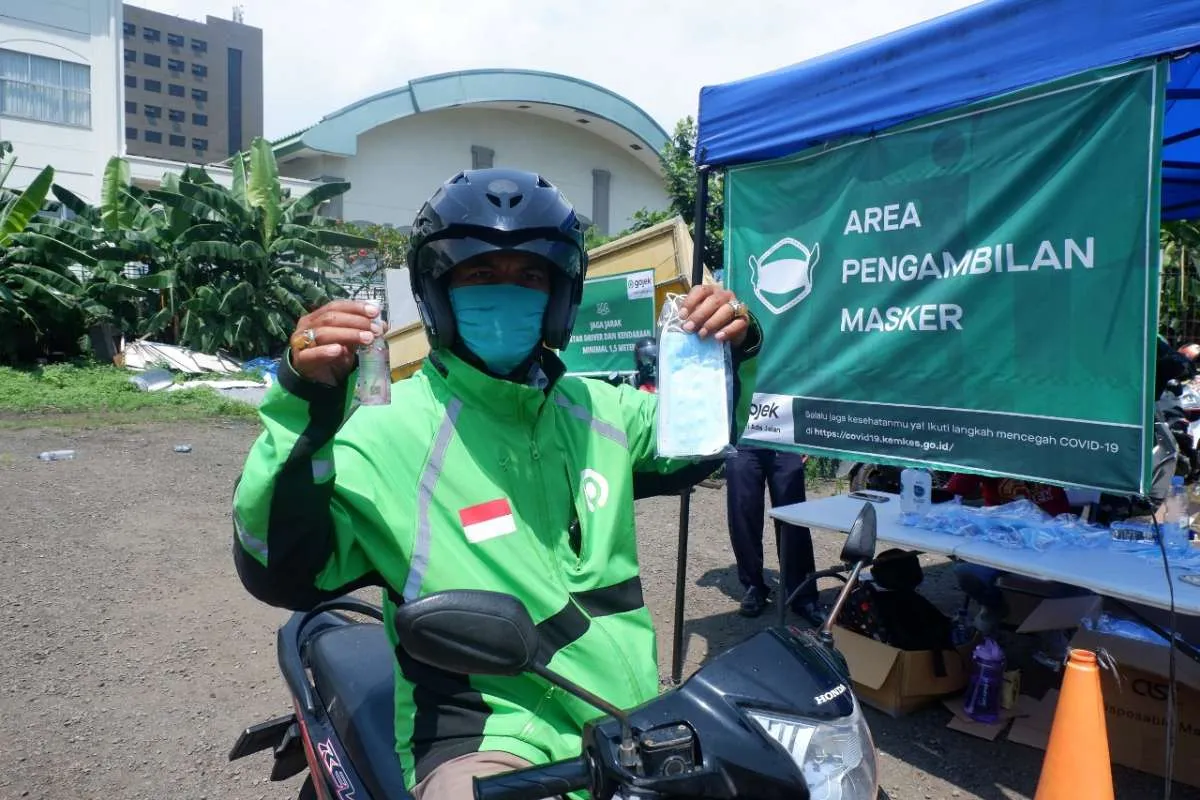 Grup Blue Bird ternyata masuk Gojek, ada tukar guling saham?