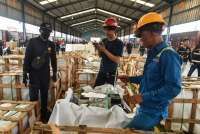 Pelemahan Rupiah Tekan Industri Logistik, Efisiensi Jadi Andalan Sebelum Kerek Tarif
