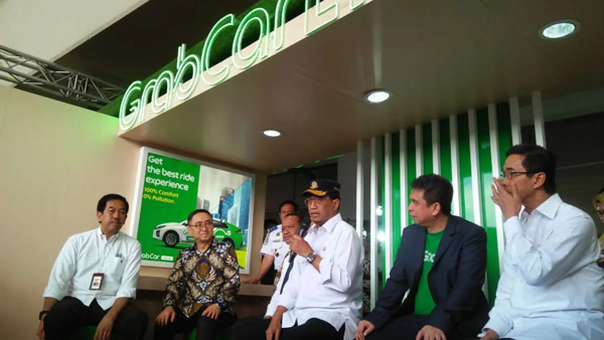 Grab luncurkan mobil listrik, penasaran dengan tarifnya?