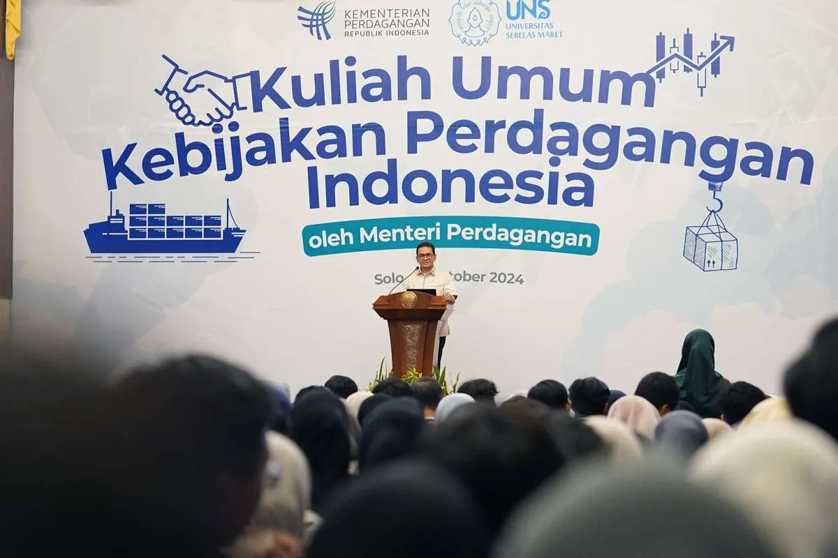 Mendag Budi Kenalkan 3 Program Prioritas Terbaru Kemendag kepada Generasi Muda di UNS