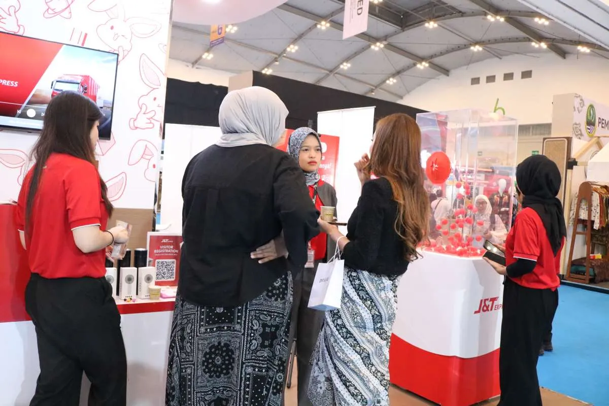 Bidik Pangsa Pasar Global, J&T Express Hadir di Trade Expo Indonesia 2025