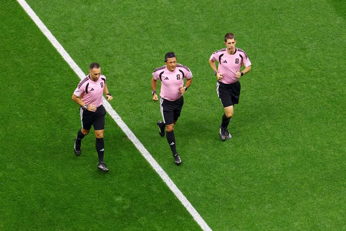 Tak Kalah dari Pemain, Wasit Tempuh 12-13 Km dalam Satu Laga Piala Dunia