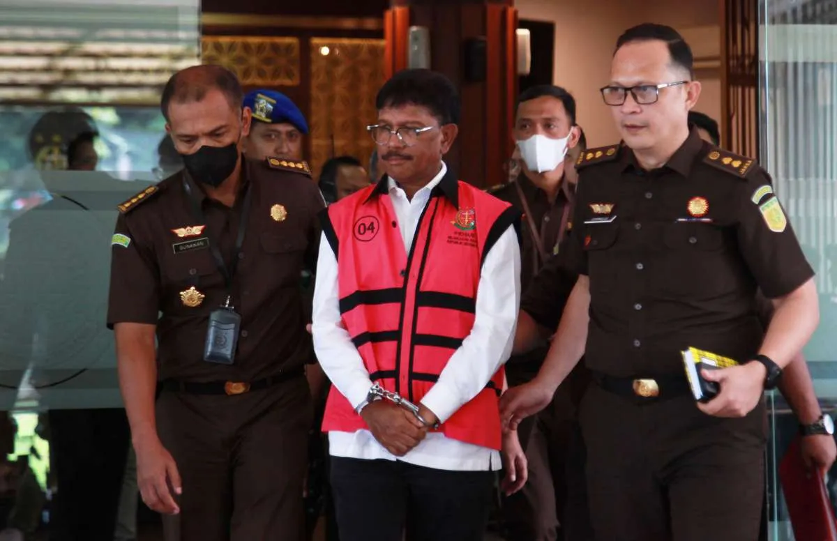 Jadi Tersangka Korupsi BTS Kominfo, Johnny G Plate Langsung Ditahan