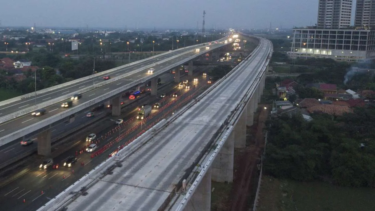 Target operasional kereta cepat Jakarta-Bandung tetap Desember 2022