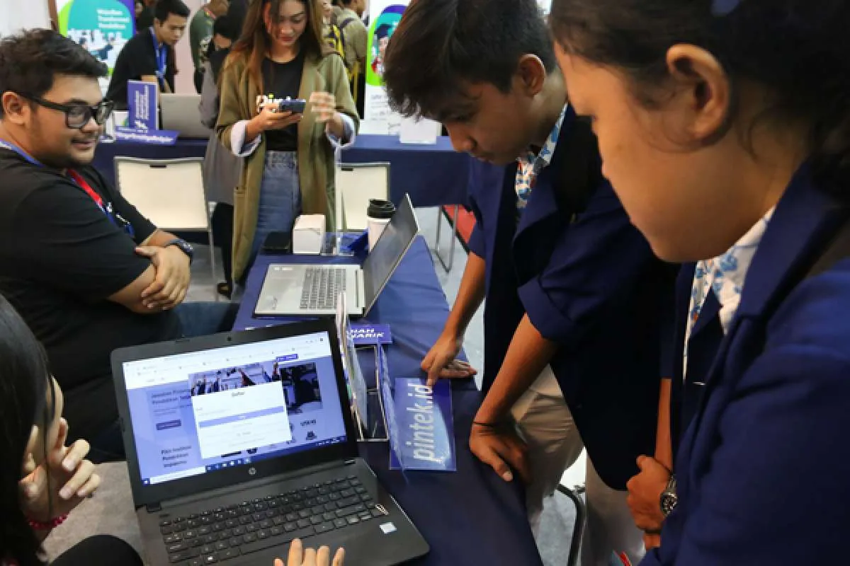 Sediakan solusi manajemen akademik, fintech P2P lending Pintek gandeng Sevima