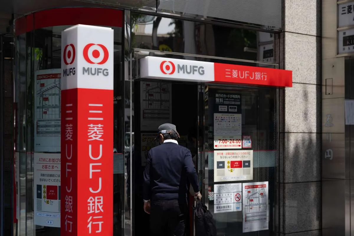 Tiga Bank Besar Jepang Kerek Target Laba Berkat Tren Bunga yang Naik