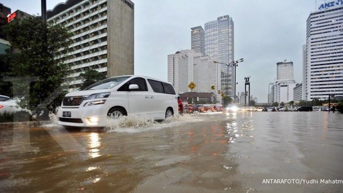 Jakarta darurat banjir, BNPB dan BPPT tebar garam