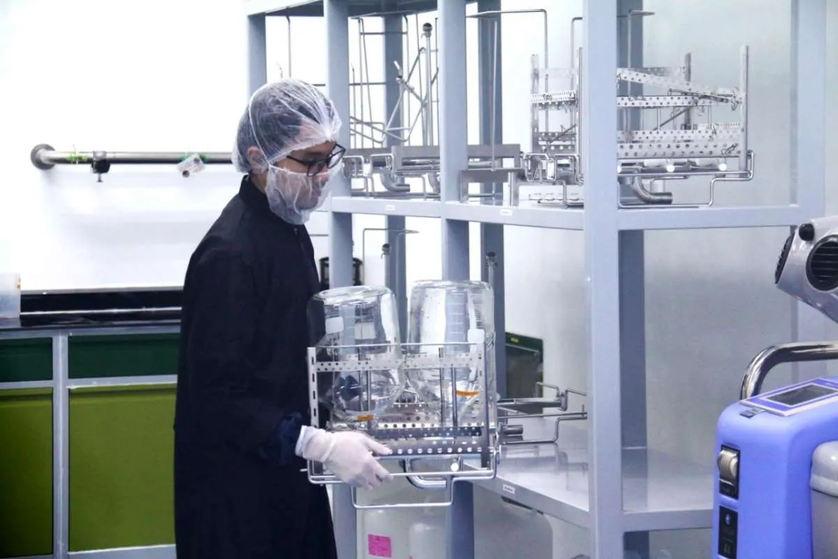 Pemerintah berikan super tax deduction hingga 300% untuk sektor industri farmasi