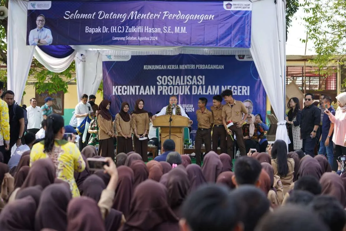 Mendag Zulkifli Hasan Dorong Pelajar Prioritaskan Produk Dalam Negeri