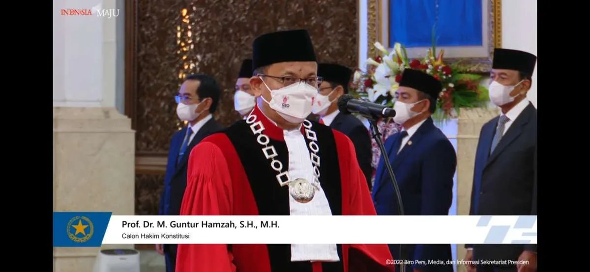 Guntur Hamzah Resmi Dilantik Sebagai Hakim Konstitusi Gantikan Aswanto