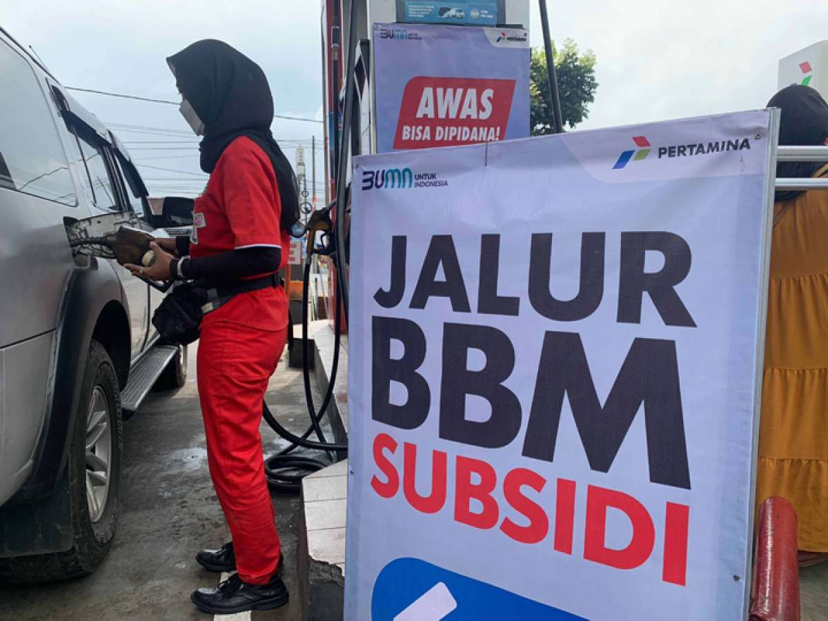 Rencana Kenaikan Harga BBM Menjadi Bandul Pemberat Saham Emiten