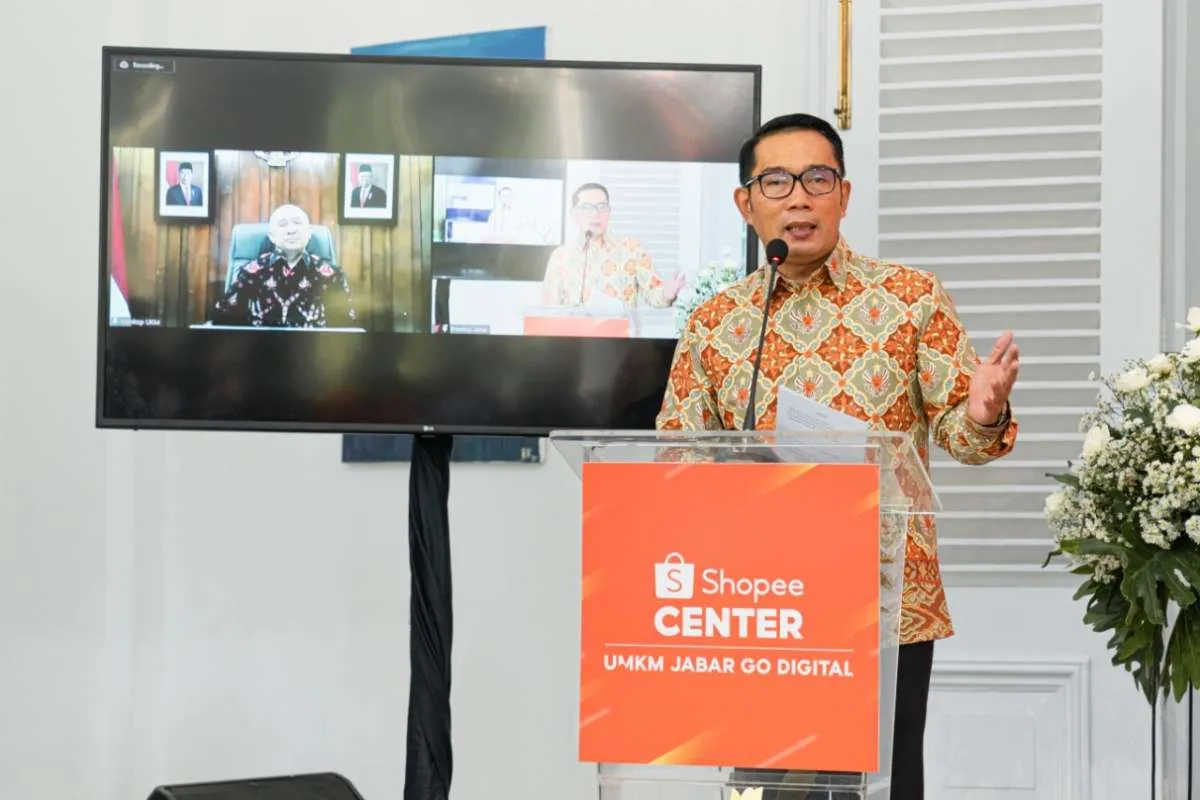 Di Hadapan Teten, Ridwan Kamil Minta E-Commerce Lain Tiru Kebijakan Shopee