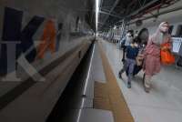 Menhub Prediksi 3,94 Juta Penumpang Kereta Api Selama Nataru 2025/2026