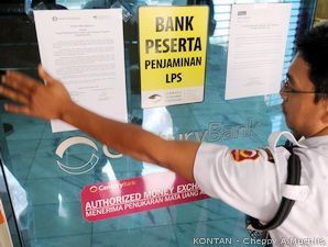 Mantan Gubernur BI Burhanuddin Abdullah : Century Bukan Bank yang Berdampak Sistemik