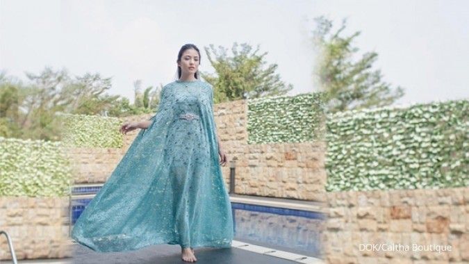 Meraup berkah dari tren pakaian kaftan brokat 